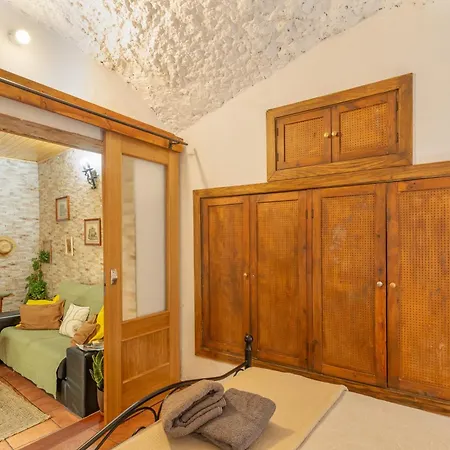 Semesterbostad Casa Rosi Cave House
