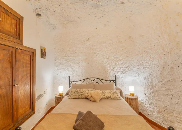 Casa Rosi Cave House Casa de Férias *